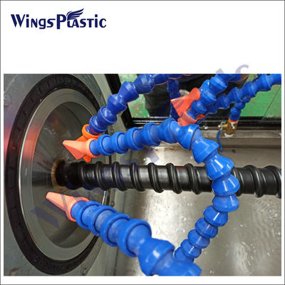 HDPE gewölbtes Rohr, welches Maschine PET das Plastikwickelfalzrohr herstellt Maschine macht