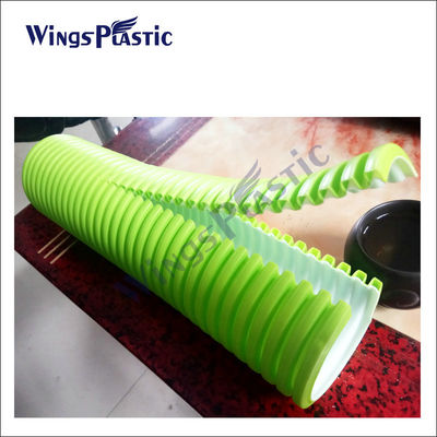 DWC-HDPE Rohr-Betriebsdoppel-wandige gewölbte Rohr-Verdrängungs-Linie 180kg/H