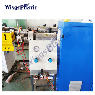 LDPE-Doppelwandgewölbte Rohr Extrusionsmaschine Hochgeschwindigkeits-HDPE-PE-gewölbte Rohrherstellungsmaschine