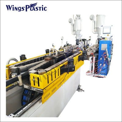 Hochgeschwindigkeit Niedrigpreis-Plastik-HDPE-Doppelwand-Gewürbelte DWC-Rohrmachmaschine